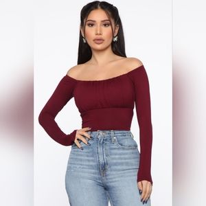 Off the shoulder long sleeve shirt
